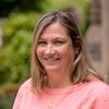 Lindsay Raab headshot